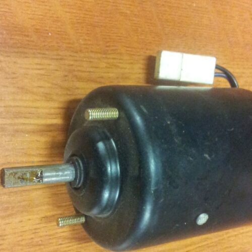 Gebläse Motor Heizungsmotor  Wolga Gaz 2410