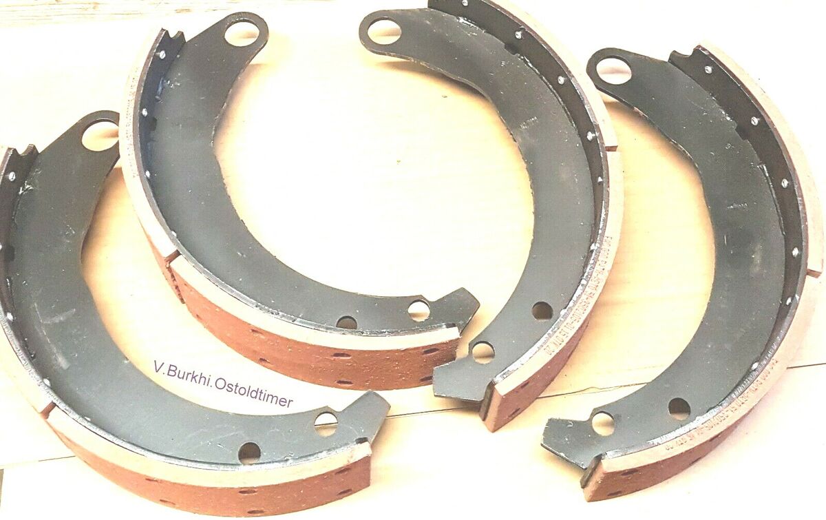 Bremsbacken vordere Bremsen 4 Stück GAZ 66