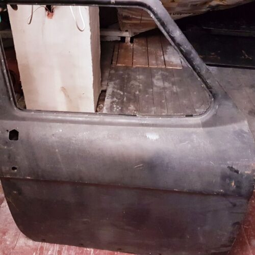 Tür vorne rechts Wolga Gaz M21