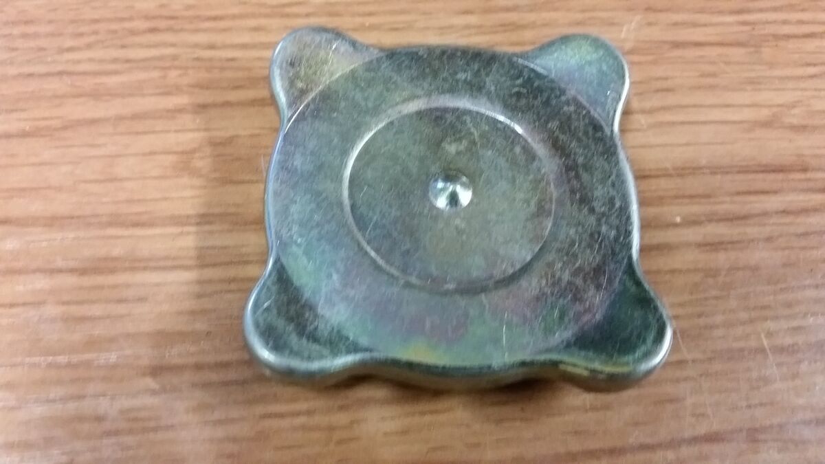 Öl Deckel Verschluss Wolga Gaz M21, Gaz 24, UAZ469 452 / 451M-1014146