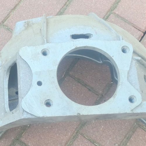 Kupplungsglocke Kupplungsgehäuse  Wolga Gaz M21 Uaz