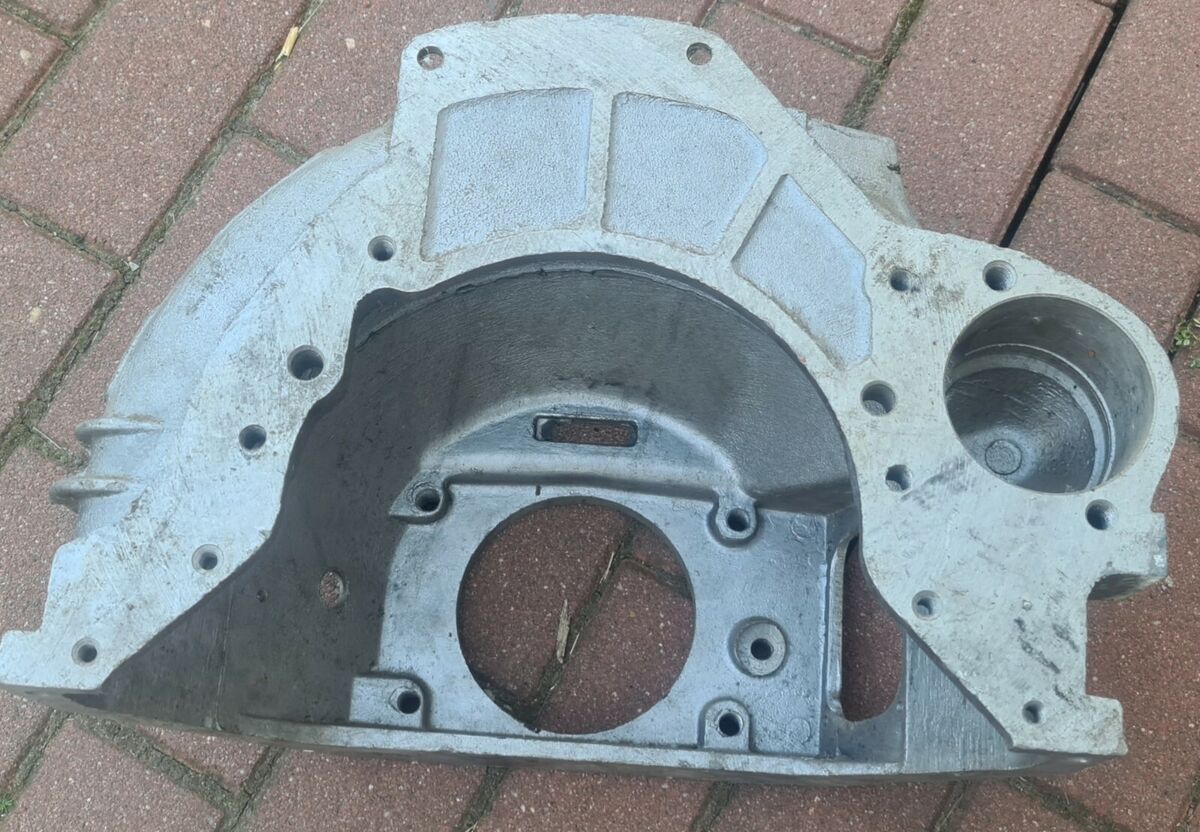 Kupplungsglocke Kupplungsgehäuse Wolga Gaz M21 Uaz – Bild 3