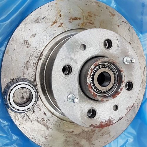 Bremsscheibe mit Nabe und 2x Radlager  Lada 2101- 2107/ 2101- 3103002