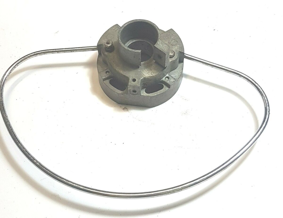 Lenkrad Hupe- Ring Moskvich 402