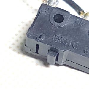 Kupplungspedale Schalter Lada Kalina/ 1118-3720015