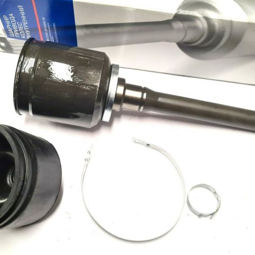 Antriebswelle innen links Lada Niva 22 Zähne / 2121-2215057