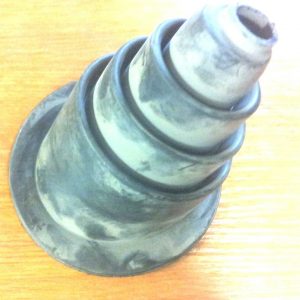 Staubmanschette Gummimanschette Wolga GAZ 24, 2410, 3110, 3102 / 5- Gang