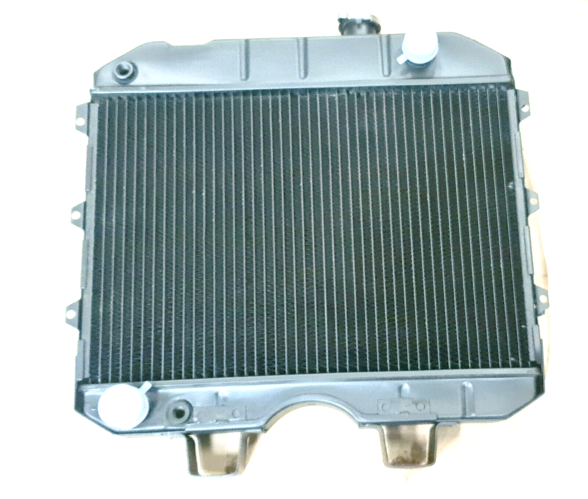 Kühler Kupfer UAZ 469 452 / 3- Reihe