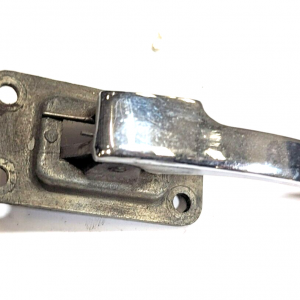 Türgriff links Wolga Gaz 24
