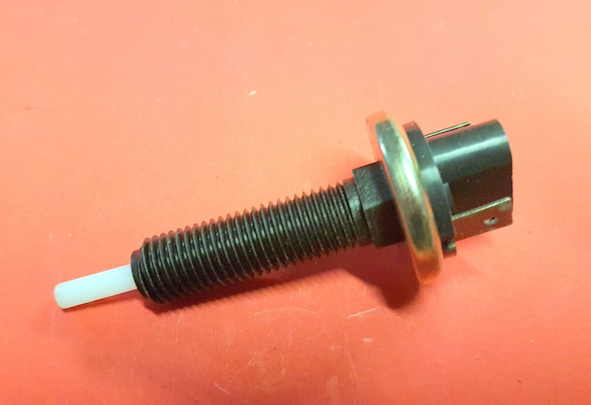 Bremslichtschalter Lada 2101- 2107 Niva 2121 Samara Moskvich GAZ 2101-3720000