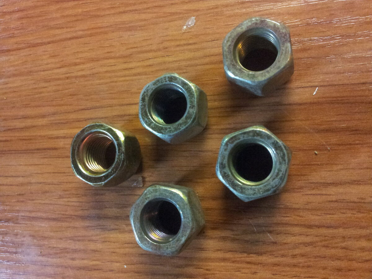 Radmuttern 5 Stück Wolga Gaz M21, Gaz 24 UAZ 469, 452, Gaz 69