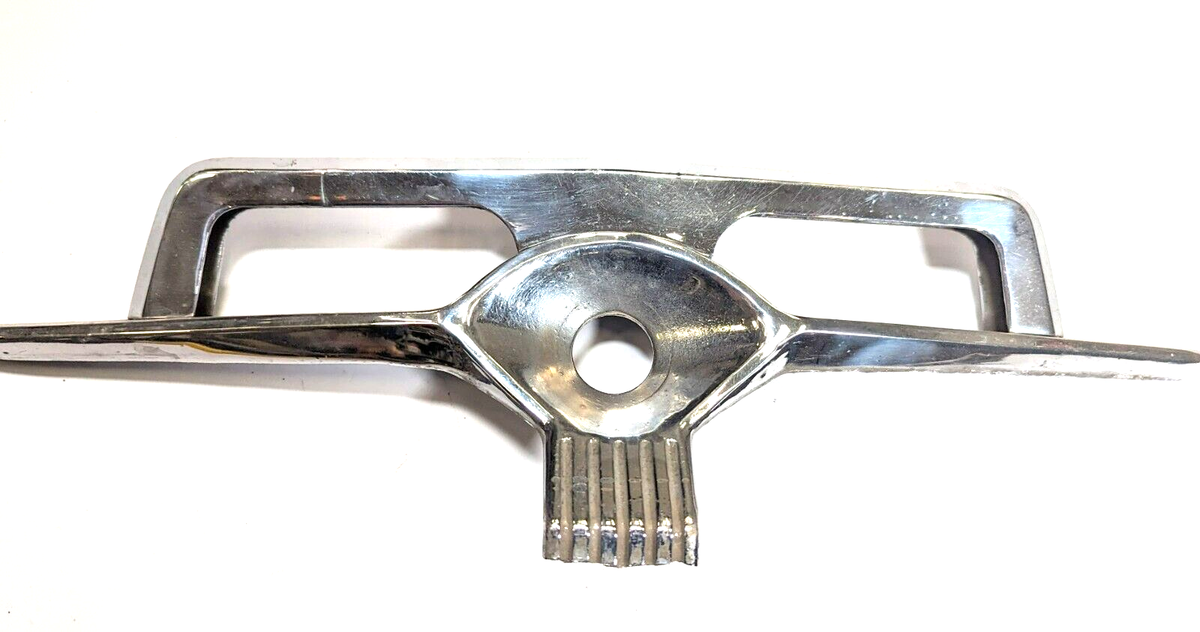 Hecktür Griff Wolga M22 Kombi Chrom gebraucht
