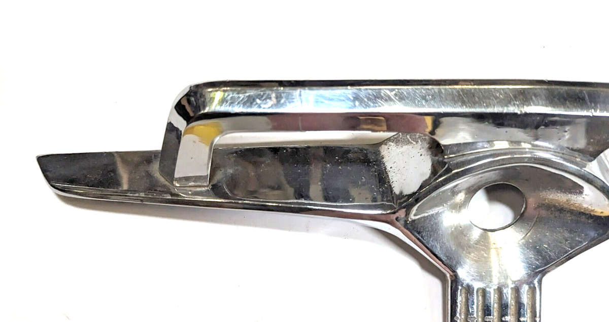 Hecktür Griff Wolga M22 Kombi Chrom gebraucht – Bild 3