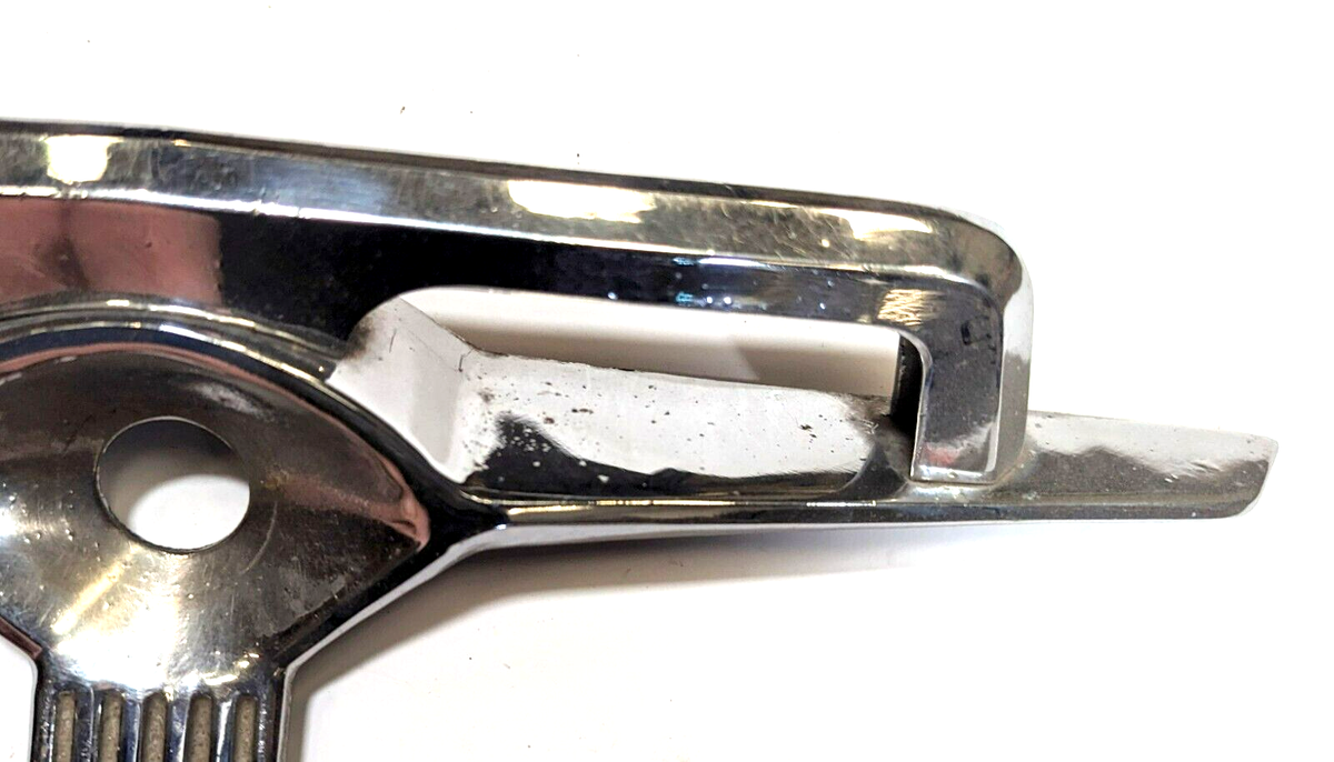 Hecktür Griff Wolga M22 Kombi Chrom gebraucht – Bild 4