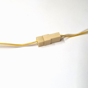 KFZ Leitung Kabelbaum Stecker 2-Pol. Wolga UAZ GAZ Moskvich