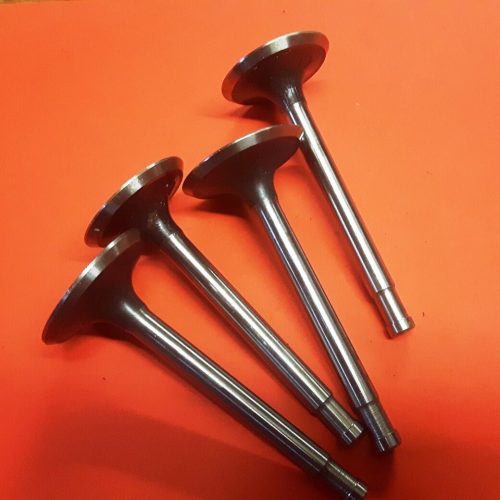 Ventile Satz Ein- Auslassventile Dnepr MT  650 ccm 4 Stück