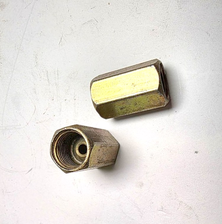 Bremsleitungsverbinder M12x1 - M12x1 Konus Wolga Gaz M21 Gaz 24 Moskvich UAZ