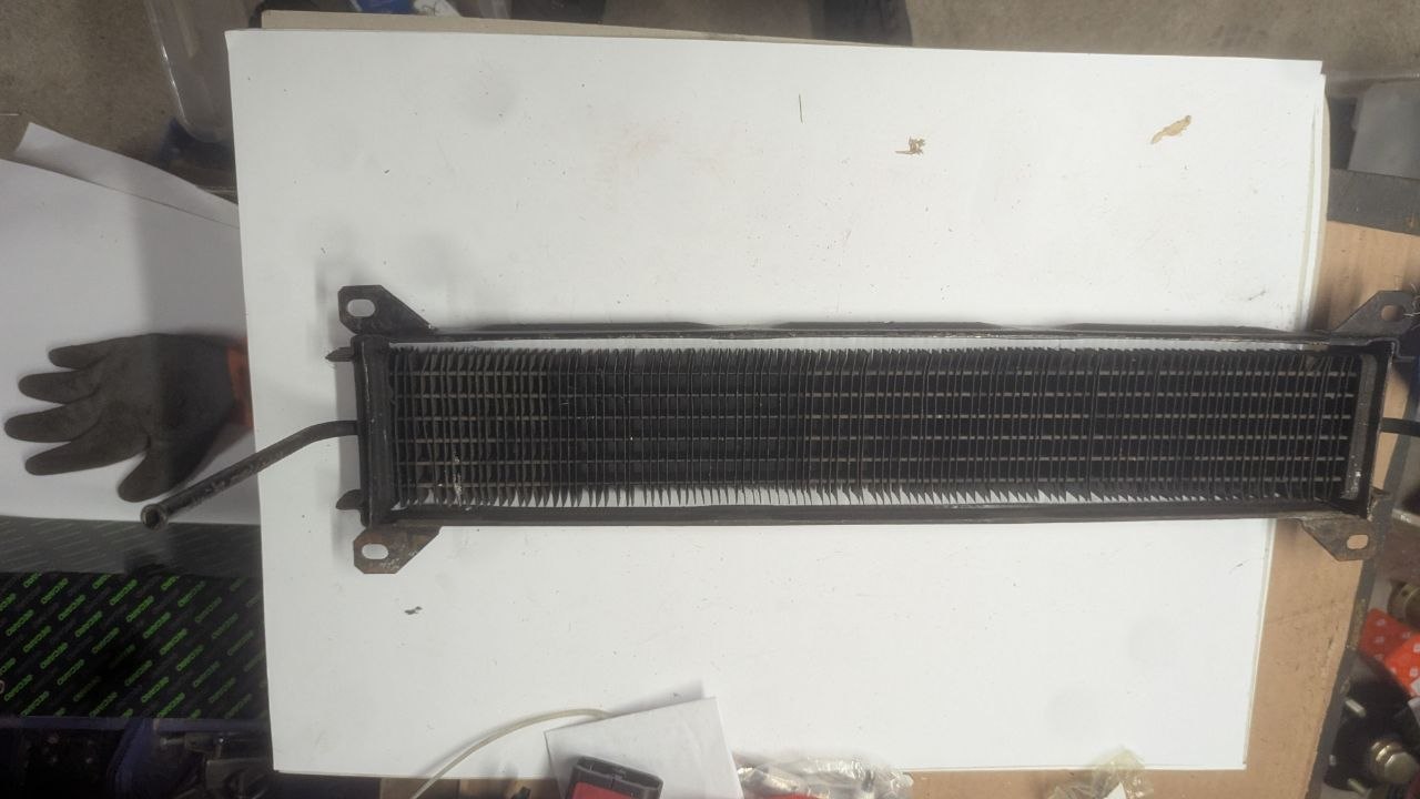 Ölkühler Wolga Gaz 24, 2410