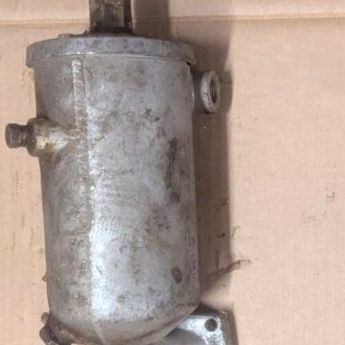 Ölfilter – Gehäuse Wolga Gaz 24, 2410 neu