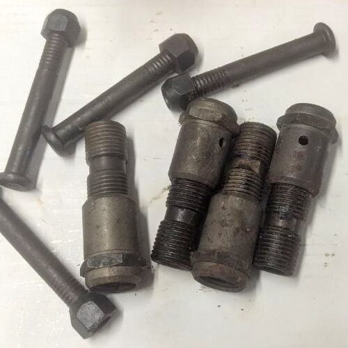 Achsschenkel Gewindebolzen VA 4 Stück Wolga Gaz 24, 24-10 Original